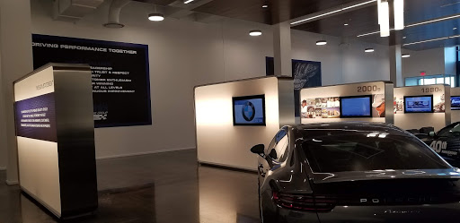 Car Dealer «Hendrick Automotive Group - Independence Center», reviews and photos, 6030 E Independence Blvd, Charlotte, NC 28212, USA