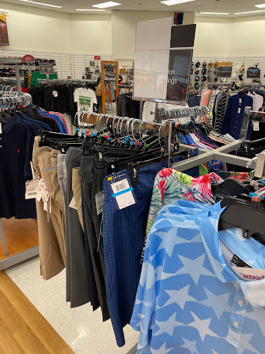 Department Store «T.J. Maxx», reviews and photos, 1334 Park St, Stoughton, MA 02072, USA