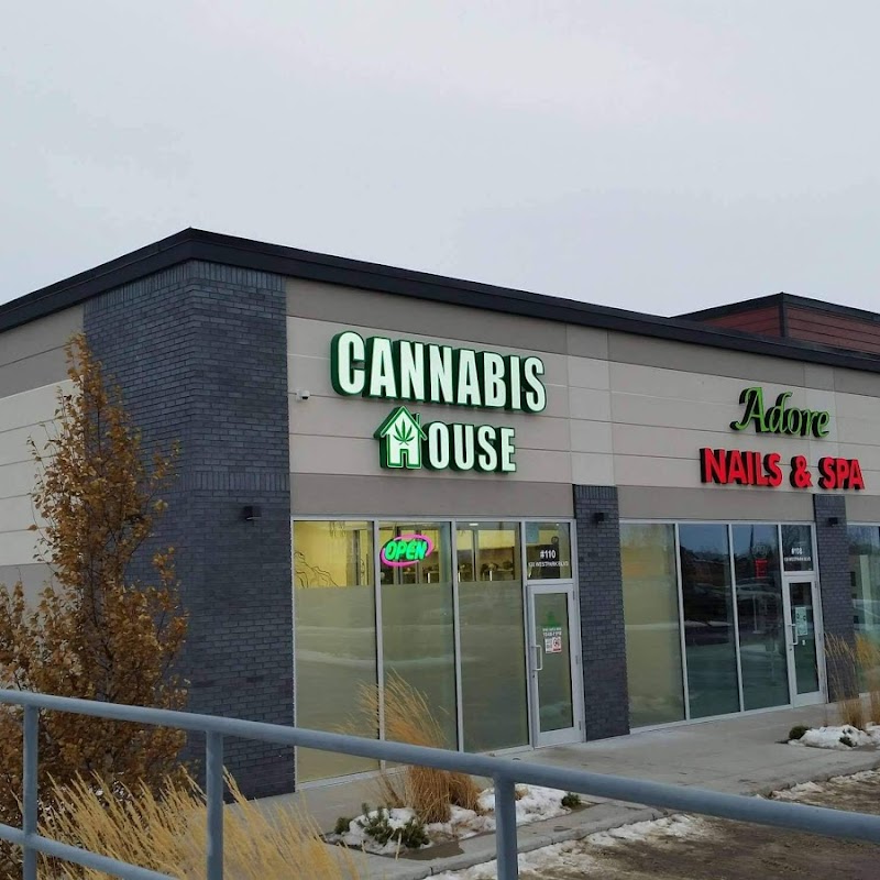 Cannabis House Westpark Blvd, Fort Sask