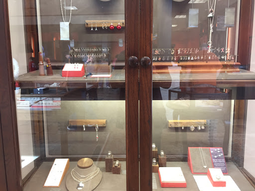 Jewelry Store «James Avery Jewelry», reviews and photos, 9545 Sage Meadow Trail, Fort Worth, TX 76177, USA