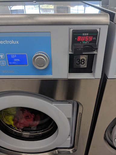 Laundromat «Freeway Laundry II», reviews and photos, 280 Dexter St, Pawtucket, RI 02860, USA