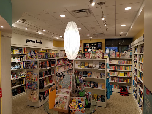 Book Store «Gramercy Books», reviews and photos, 2424 E Main St, Bexley, OH 43209, USA