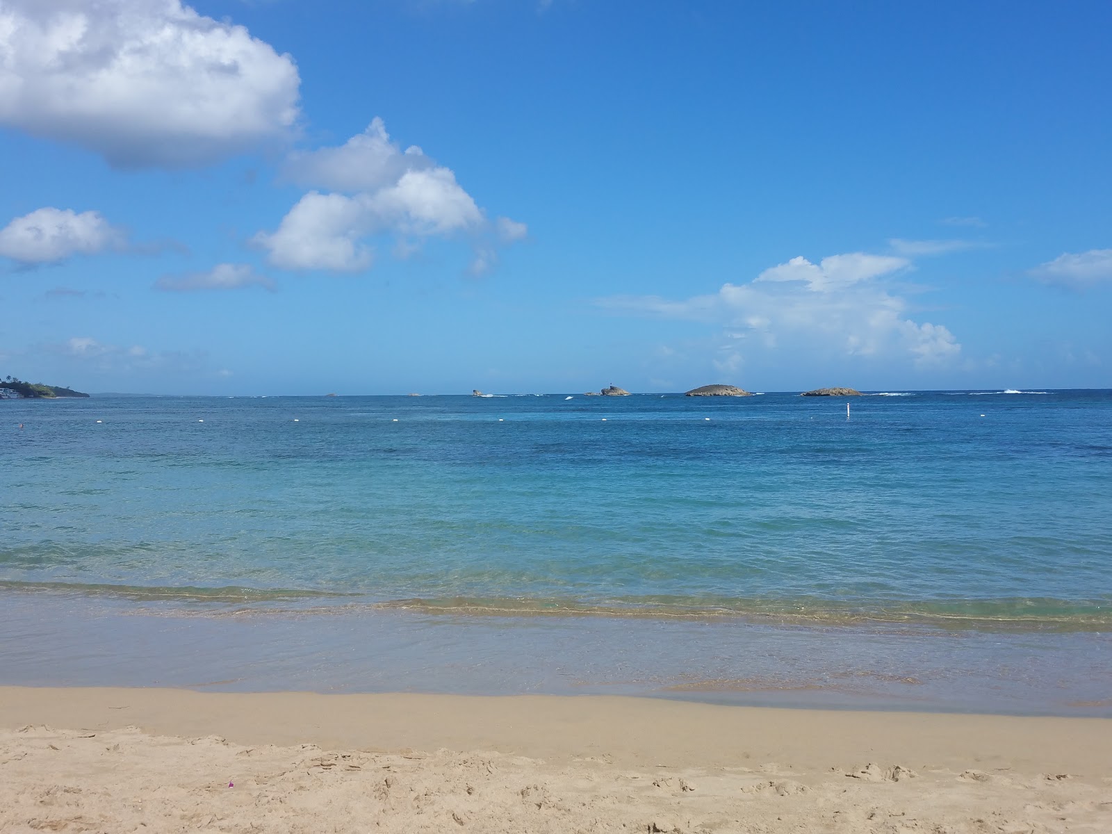 Zdjęcie Playa Puerto Nuevo obszar udogodnień