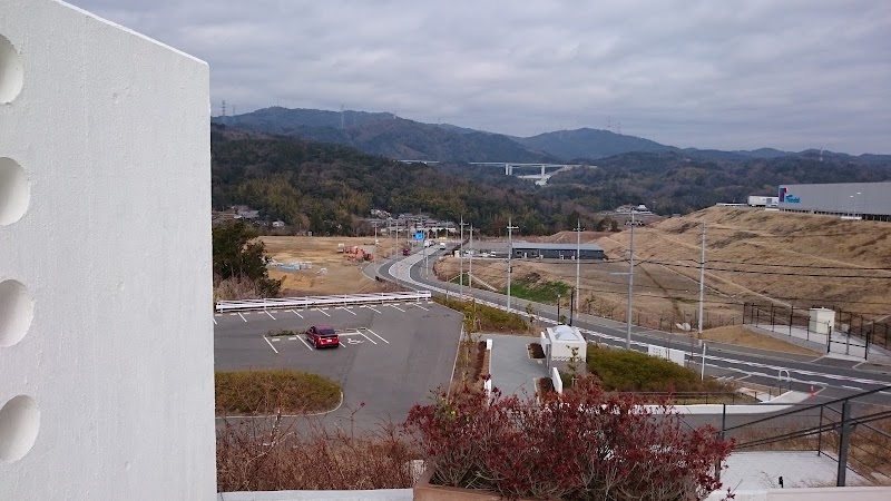 彩都あかね公園駐車場