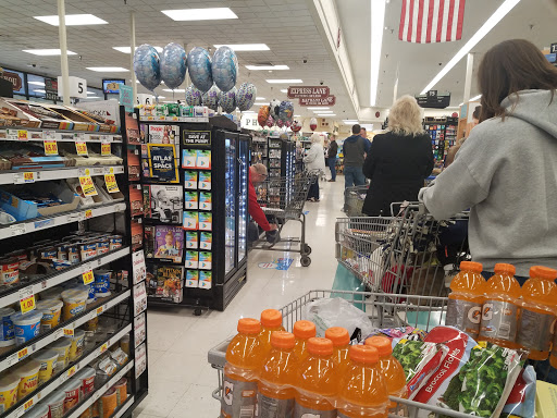 Grocery Store «Kroger», reviews and photos, 725 W Central Ave, Springboro, OH 45066, USA