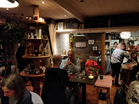 Atmosphère du Restaurant La Fine Bouche à Chamonix-Mont-Blanc - n°16