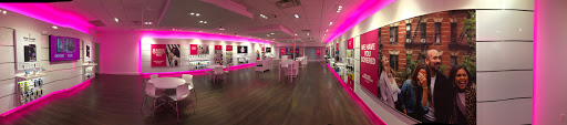 Cell Phone Store «T-Mobile», reviews and photos, 1050 Sunrise Hwy, Massapequa, NY 11758, USA