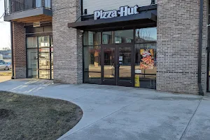 Pizza Hut image