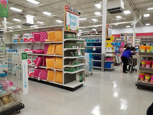 Craft Store «Michaels», reviews and photos, 1280 Corporate Dr, Westbury, NY 11590, USA