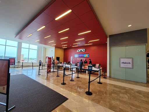 Movie Theater «AMC Hawthorn 12», reviews and photos, 675 Hawthorn Center, Vernon Hills, IL 60061, USA