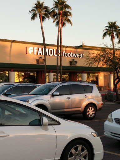 Shoe Store «Famous Footwear», reviews and photos, 1809 S Stapley Dr, Mesa, AZ 85204, USA