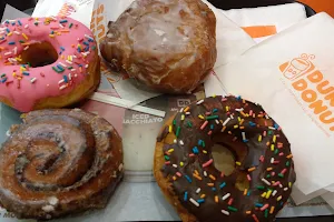Dunkin' Donuts Jumbo Viña image