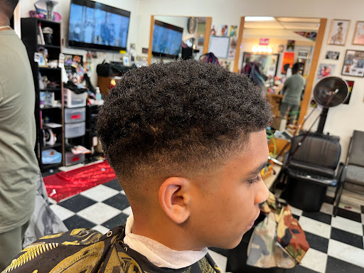 Barber Shop «Catia Family Barbershop Salon», reviews and photos, 4146 Grand Blvd, New Port Richey, FL 34652, USA