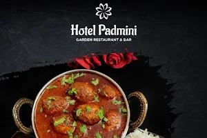 Hotel PADMiNi Garden Restaurant & Bar image