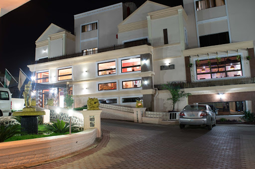 Casalinda Hotel & Gallery Resort, 6 Tarkwa Cres, Wuse 2 900001, Abuja, Nigeria, Apartment Complex, state Niger