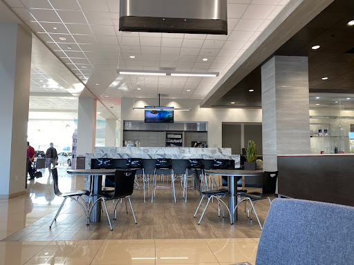 Car Dealer «Capitol Toyota», reviews and photos, 765 Capitol Expressway Auto Mall, San Jose, CA 95136, USA