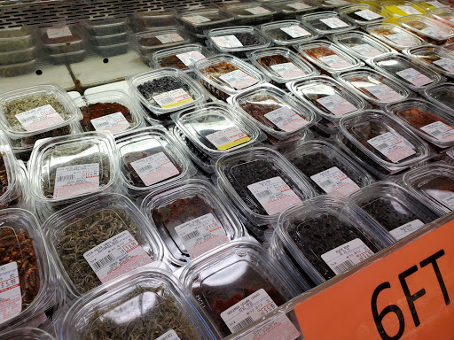 Korean Grocery Store «Seoul Supermarket», reviews and photos, 1204 W Dundee Rd, Buffalo Grove, IL 60089, USA