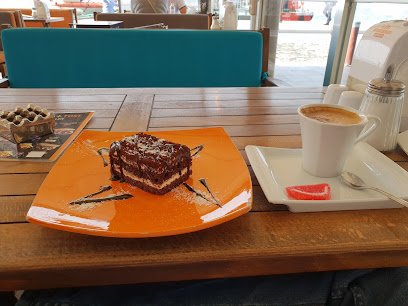 Marina Cafe & Bar Izmir
