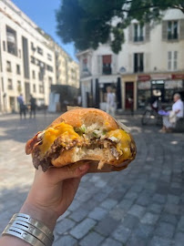 Breakfast sandwich du Restaurant de hamburgers avec amour - le burger Belleville à Paris - n°4