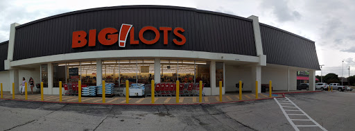 Big Lots, 6300 Rufe Snow Dr, North Richland Hills, TX 76180, USA, 