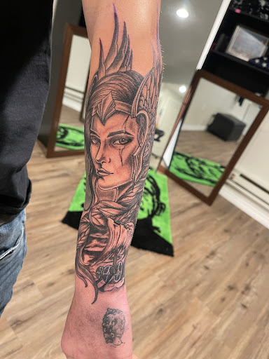 Explore shaded tattoo sleeve ideas, creative tattoo ideas in Elko, available at Freedom Tattoo