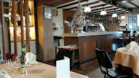 Atmosphère du Restaurant La Petite Auberge Chez Val à Feignies - n°2