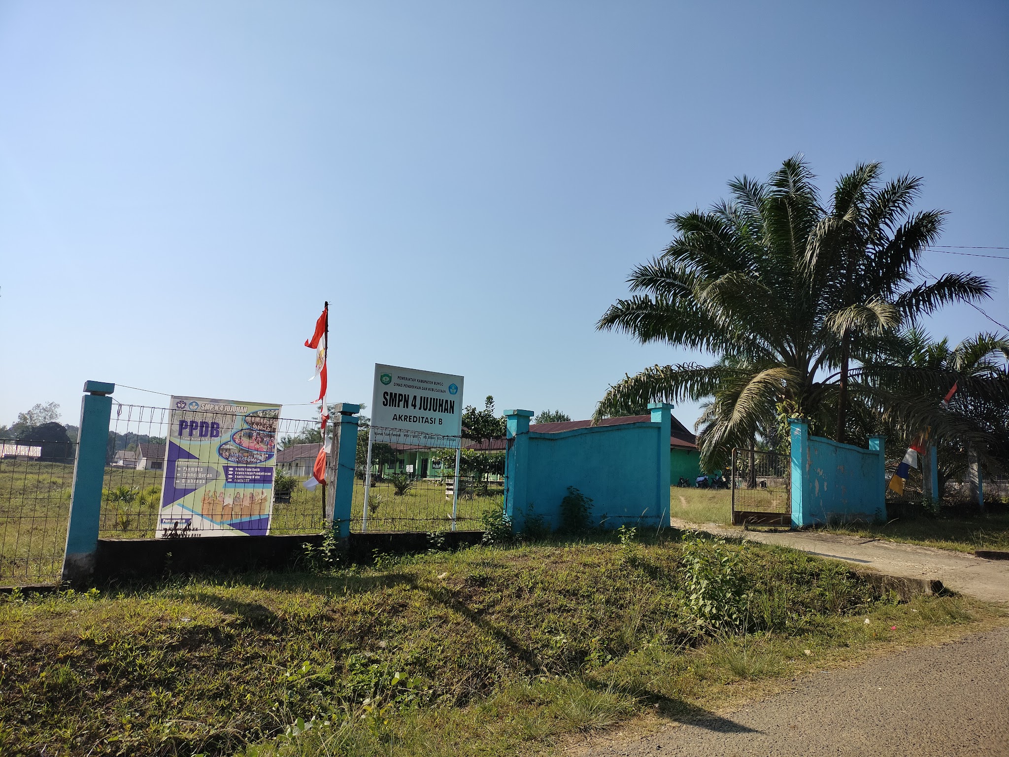 Foto SMP  Negeri 4 Jujuhan, Kab. Bungo