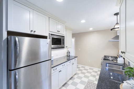 Plumbing Supply Store «Rhode Island Kitchen & Bath», reviews and photos, 139 Jefferson Blvd, Warwick, RI 02888, USA