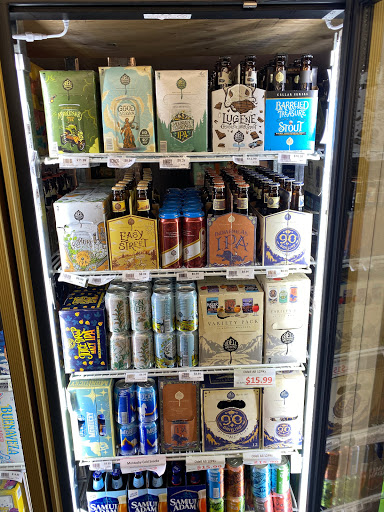 Liquor Store «Philnor Liquor», reviews and photos, 11200 W Colfax Ave, Lakewood, CO 80215, USA