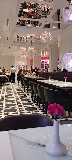 Shopping Mall «Circle Centre Mall», reviews and photos, 49 W Maryland St, Indianapolis, IN 46204, USA