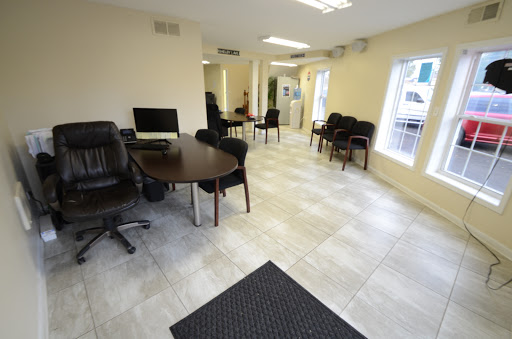 Used Car Dealer «ROSELLE MOTORS INC», reviews and photos, 849 Villa St, Elgin, IL 60120, USA