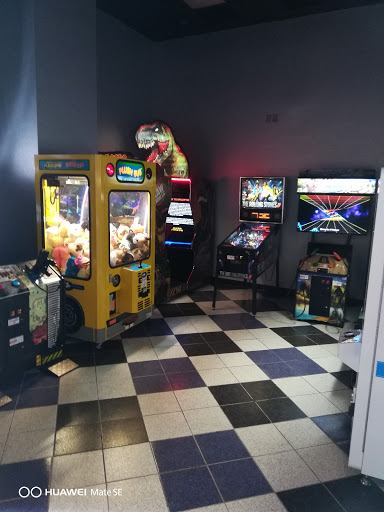 Movie Theater «Cinemark Tinseltown», reviews and photos, 7101 70th Ct, Kenosha, WI 53142, USA