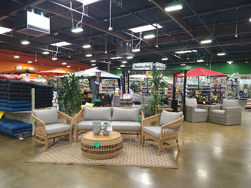 Hardware Store «Orchard Supply Hardware», reviews and photos, 2110 Middlefield Rd, Redwood City, CA 94063, USA