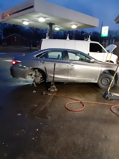 Auto Repair Shop «Carroll Island Auto Care», reviews and photos, 200 Bowleys Quarters Rd, Middle River, MD 21220, USA