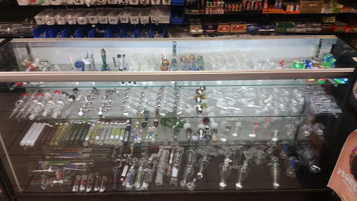 Tobacco Shop «BELLAIRE SMOKE SHOP», reviews and photos, 7710 Bellaire Blvd, Houston, TX 77036, USA