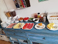 Cuisine Bed & breakfast Blue Barcelona | Bed and Breakfast 08006 Barcelona (miniature)