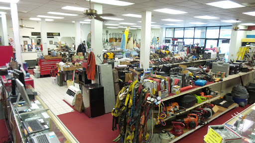 Pawn Shop «Pawn USA», reviews and photos, 2392 Carolina Beach Rd, Wilmington, NC 28401, USA