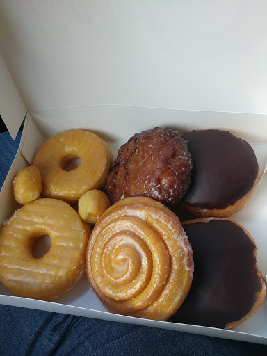 Donut Shop «Holey Sweet Donuts», reviews and photos, 90 GA-138 b, Stockbridge, GA 30281, USA