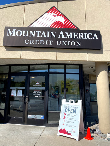 Loan Agency «Mountain America Credit Union», reviews and photos