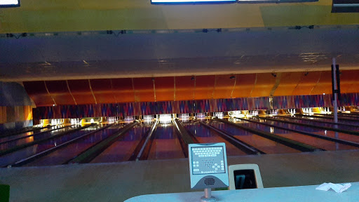 Bowling Alley «Northland Lanes», reviews and photos, 308 N River Ave, Holland, MI 49424, USA