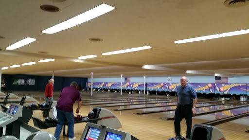 Bowling Alley «Beverly Lanes», reviews and photos, 8 Beverly Ln, Arlington Heights, IL 60004, USA