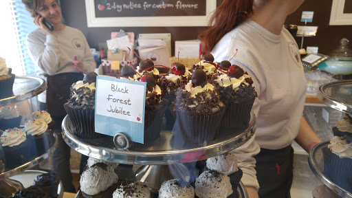Bakery «Flavor Cupcakery», reviews and photos, 10253 York Rd, Cockeysville, MD 21030, USA