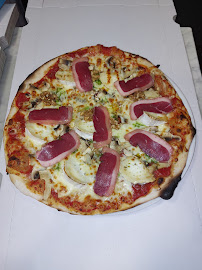 Salami du Pizzeria Pizz'mania à Saint-Malo - n°3