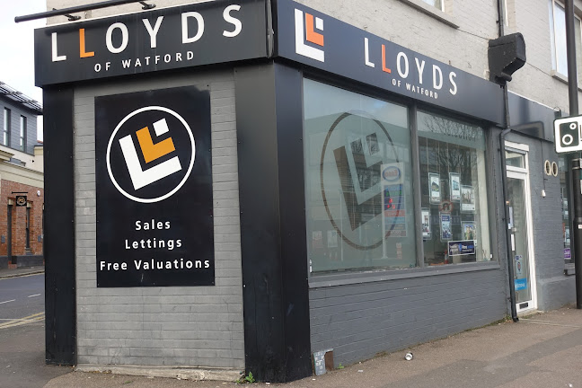 Reviews of Lloyds of Watford in Watford - Real estate agency