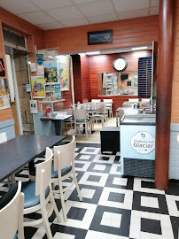 Atmosphère du Restaurant Café du Port à Plouhinec - n°4