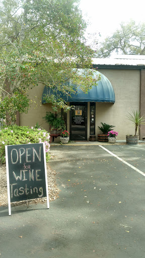 Winery «Island Winery», reviews and photos, 12 Cardinal Rd, Hilton Head Island, SC 29926, USA