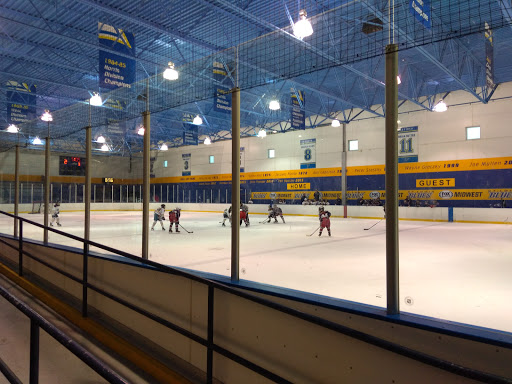 Outlet Mall «St. Louis Outlet Mall», reviews and photos, 5555 St.Louis Mills Blvd, Hazelwood, MO 63042, USA