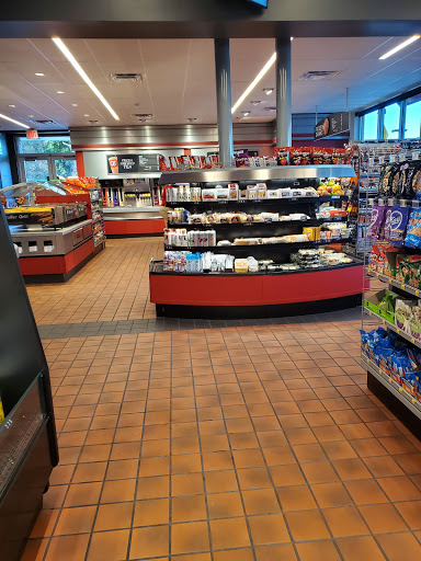 Gas Station «QuikTrip», reviews and photos, 1910 Lawrenceville Hwy, Decatur, GA 30033, USA