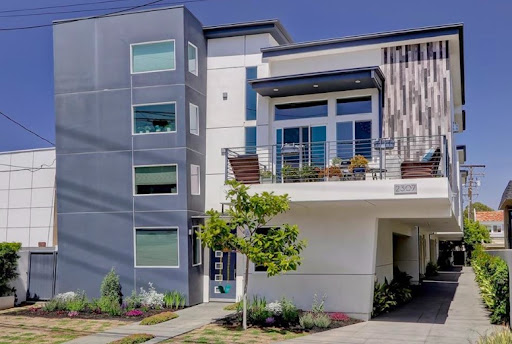 Cari & Britt Properties Vista Sothebys International Realty image