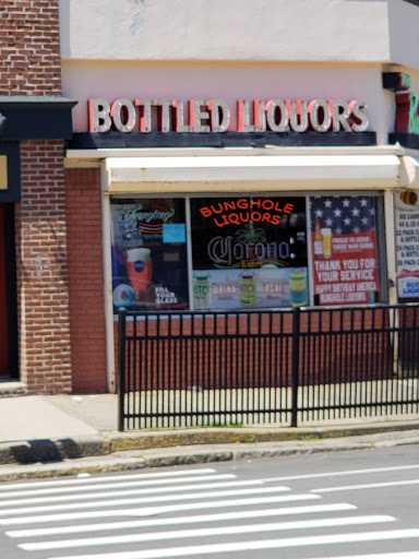 Liquor Store «Bunghole Liquors», reviews and photos, 79 Lowell St, Peabody, MA 01960, USA